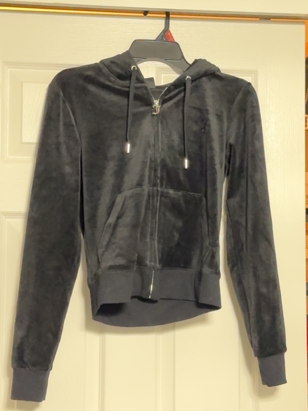 Juicy Couture Black Velour Tracksuit Set Hoodie & Flare Pants XS NWOT - Picture 2 of 5